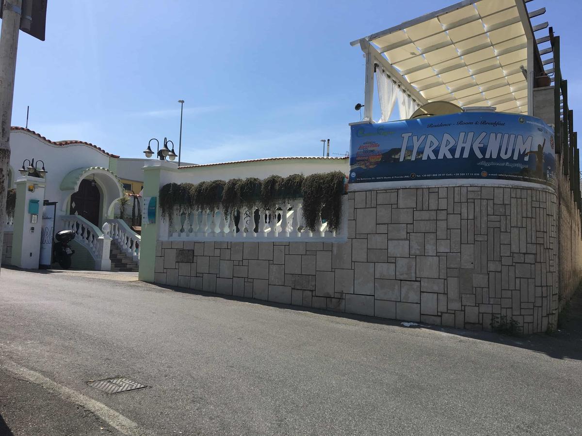 Residence R&B Tyrrhenum Monte di Procida Exterior foto