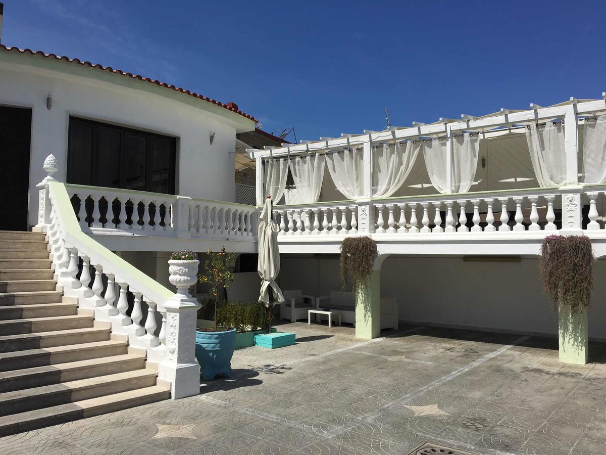 Residence R&B Tyrrhenum Monte di Procida Exterior foto