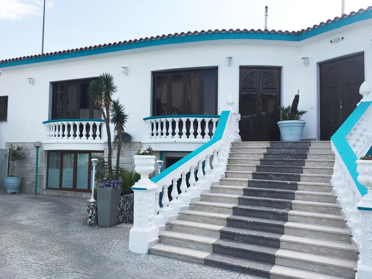 Residence R&B Tyrrhenum Monte di Procida Exterior foto